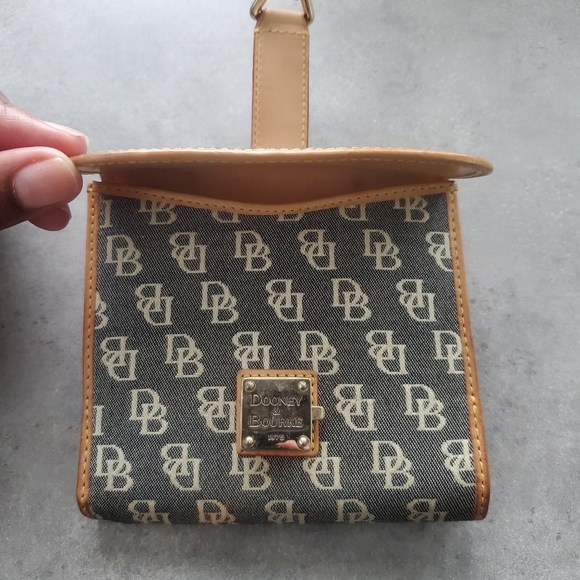 Wallet - Picture 4 of 4